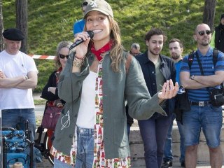 Laury Thilleman : exit Juan Arbelaez, elle s’ambiance comme jamais et s’affiche très proche d’un autre homme !