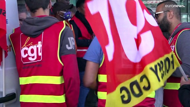 Greve no aeroporto Charles de Gaulle cancela um quarto dos voos