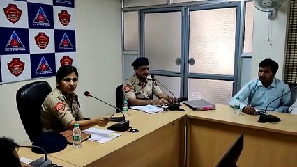 स्कूली छात्र-छात्राएं सुरक्षित परिवहन के लिए संयोजक समिति की बैठक