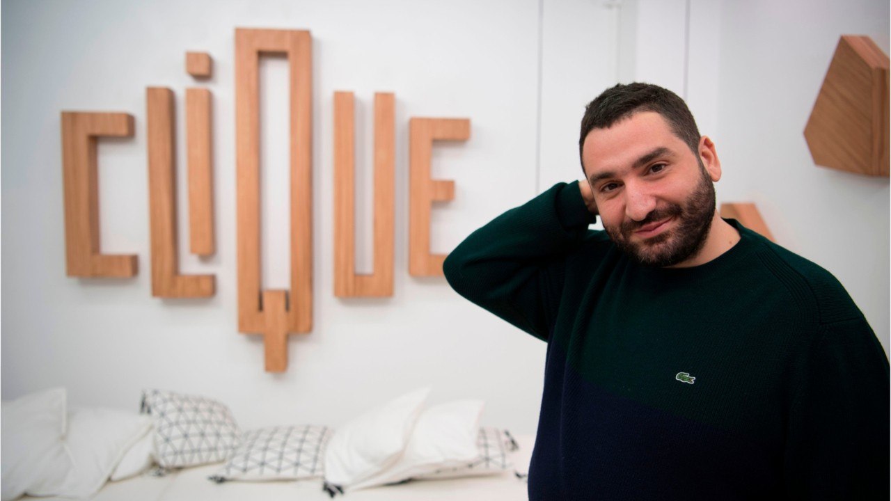 GALA VIDEO - Mouloud Achour "fasciné" par sa rencontre avec Tim Cook : "Il s'est livré comme rarement"