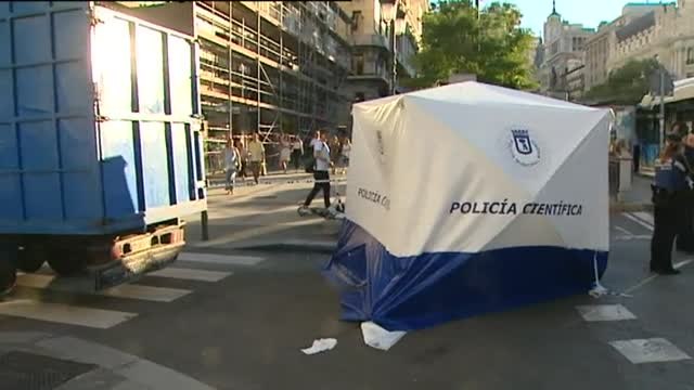 Carnet para jóvenes de 16, coches conectados y educación vial. Los nuevos hitos para reducir al 50 por ciento las muertes al volante en 2030