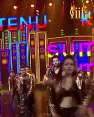 Alia Bhatt permorning on Tamma Tamma  #IIFA #Viral #trending #entertainm