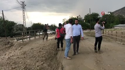 Erzincan'da sağanak yağış sele dönüştü