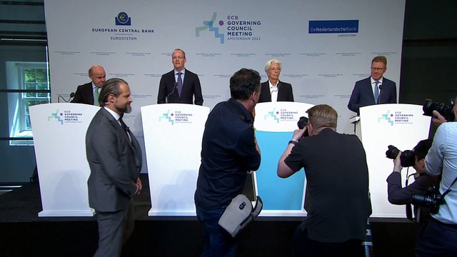 BCE finaliza sus compras de activos en julio y subirá tipos de interés 25 puntos