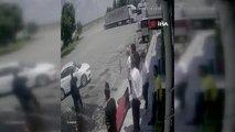Edirne'de 2 Bulgar iş adamını kaçırma girişimi güvenlik kamerasında: Polis olarak tanıtıp kelepçelemeye çalıştılar