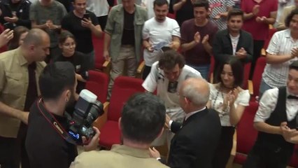 Kılıçdaroğlu: "Ben Umutsuz Değilim. Tam Tersine Her Geçen Gün Umudumun Böyle Basamak, Basamak Yükseldiğini Görüyorum"