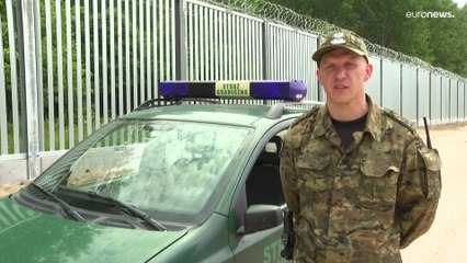 Польша достроила стену от мигрантов