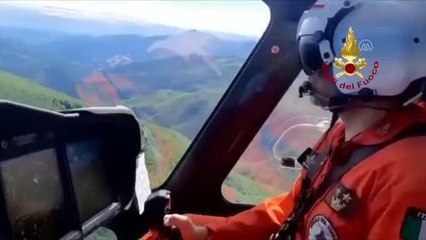 İtalya'da içinde 4 Türk'ün de bulunduğu kayıp helikopteri arama çalışmaları