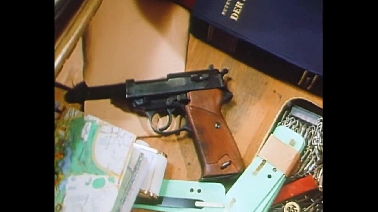 Inspecteur Derrick - saisons 1 et 2 Bande-annonce VF