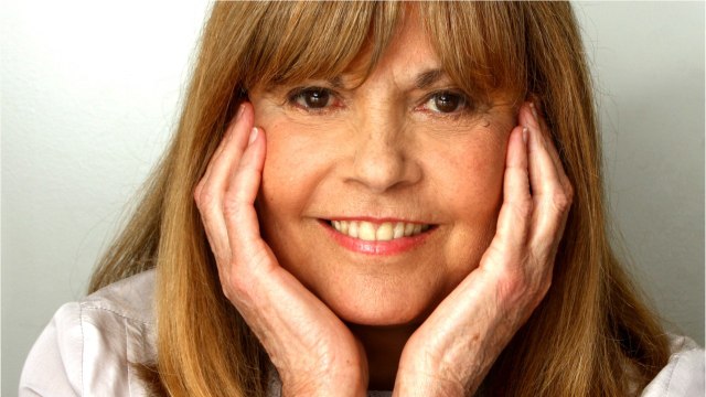 VOICI : Chantal Goya raconte comment elle a effrayé une coiffeuse à cause de sa frange