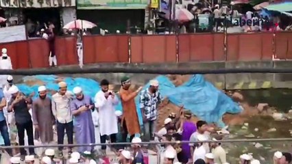 Hintli Müslümanlardan o alçaklara unutamayacakları tehdit! On binler meydanlara indi!