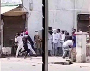 Prayagraj Clash: प्रयागराज में शुक्रवार को किसने फैलाई अशांति ?