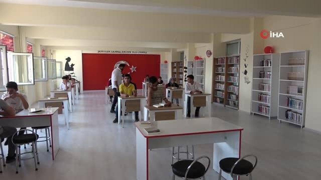 Şırnak'ta 19 şehit adına "Şehitler Kütüphanesi" açıldı