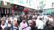 Her gezisi olay olan Ahmet Davutoğlu'na şok üstüne şok