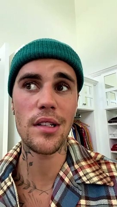 Justin Bieber suffers from facial paralysis and you cancel his shows/ Justin Bieber sufre parálisis  facial y cancelas sus shows