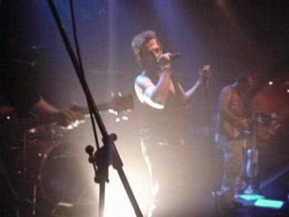 LOU BONNIO EN CONCERT A " L'ANTIROUILLE " !