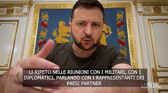 Ucraina, Zelensky: Ai nostri alleati continuiamo a chiedere armi pesanti