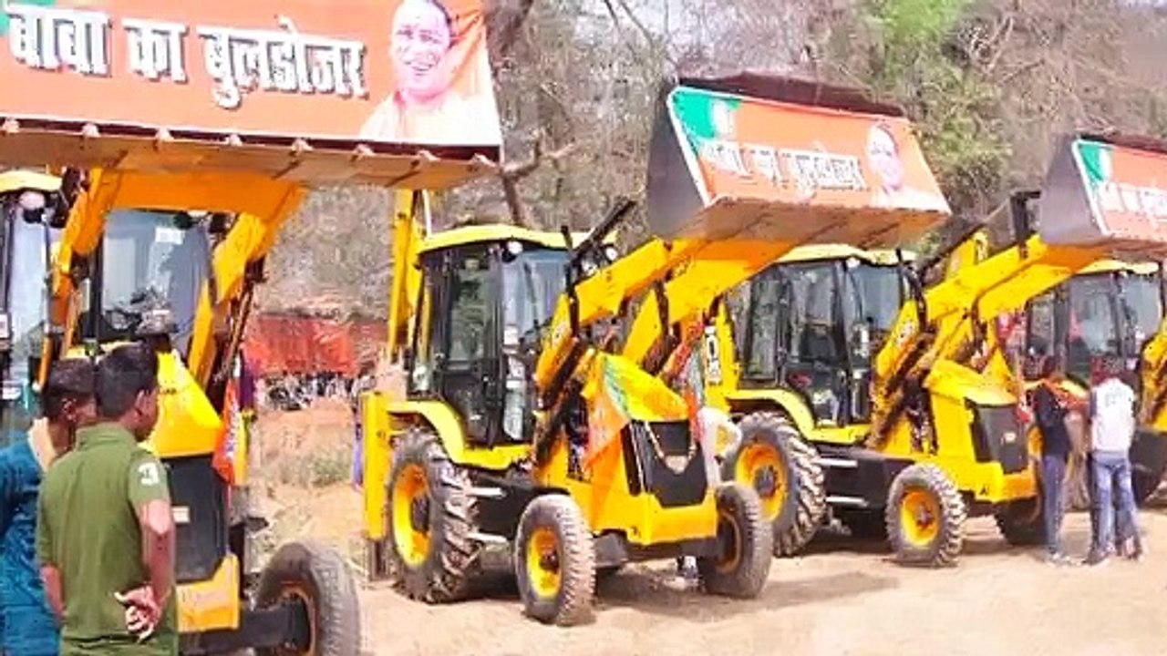 क्यों होता है JCB और CRANE का रंग पीला ? || EVERYTHING WASTE NOTHING