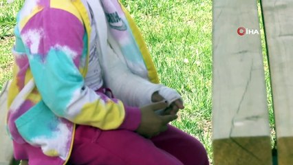 Anaokulunda ağaçtan düştü: 15 dakika boyunca yalvarmış