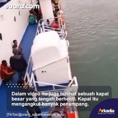 Viral Penampakan Pria Santai Mengambang di Tengah Laut, Publik: Serasa Hidup Tanpa Beban