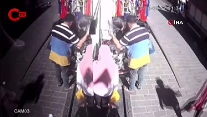 Fatih’te gasp dehşeti kamerada