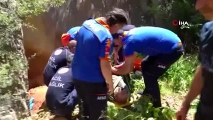Kayalıklardan düşen vatandaşı AFAD ekipleri kurtardı