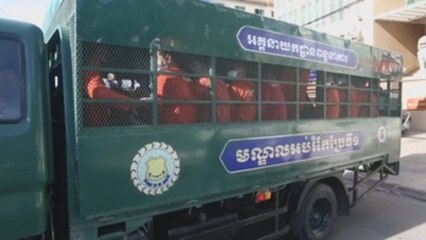 Camboya condena con hasta 8 años de prisión a medio centenar de opositores