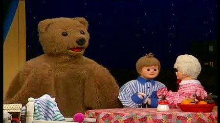 Bonne Nuit les Petits debut Couleur - Plif Plaf Plouf dans la cuisine