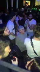 Abuelita de 74 años fue a bailar con sus nietos, ¡aguantó toda la noche!