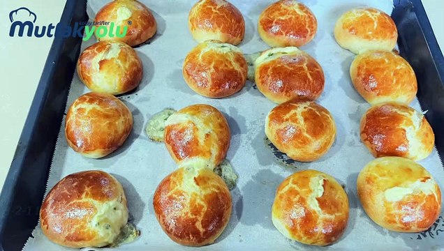 ✔️ Mayalamadan Şipşak Hazır Yumuşacık Hamuruyla 3-2-1 Poğaça Tarifi ✅