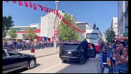 ERDOĞAN İÇİN KAPATILAN YOLLARA HALK TEPKİ GÖSTERDİ