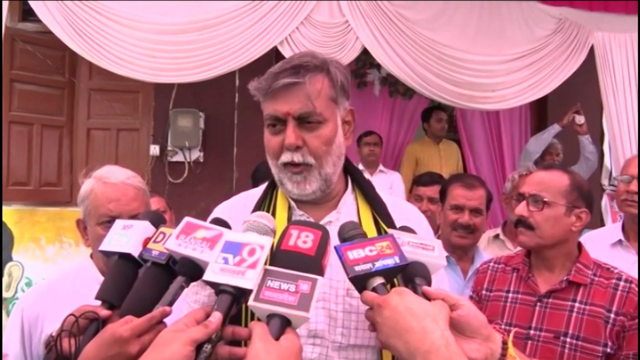 Prophet Row: Prahlad Patel blames Pakistan for clashes in India