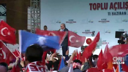 Son dakika... Cumhurbaşkanı Erdoğan'dan Van'da açıklamalar