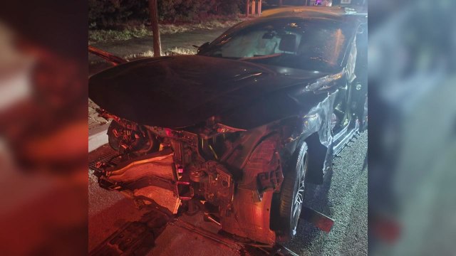 충남 당진 교차로서 택시·승용차 충돌...3명 다쳐 / YTN