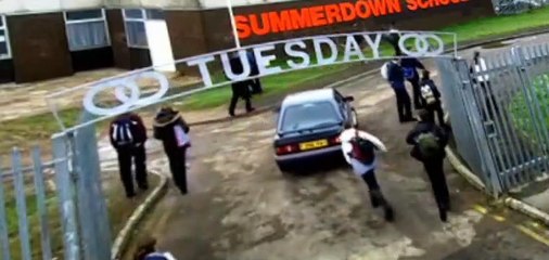 Teachers S02 E04