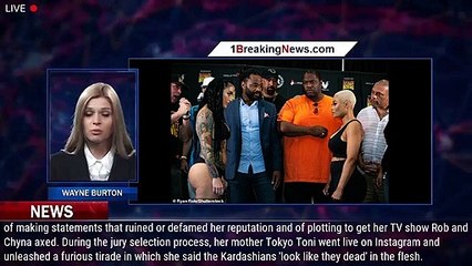 Blac Chyna shows off her muscles and abs at face off ahead of her celebrity boxing match - aft - 1br