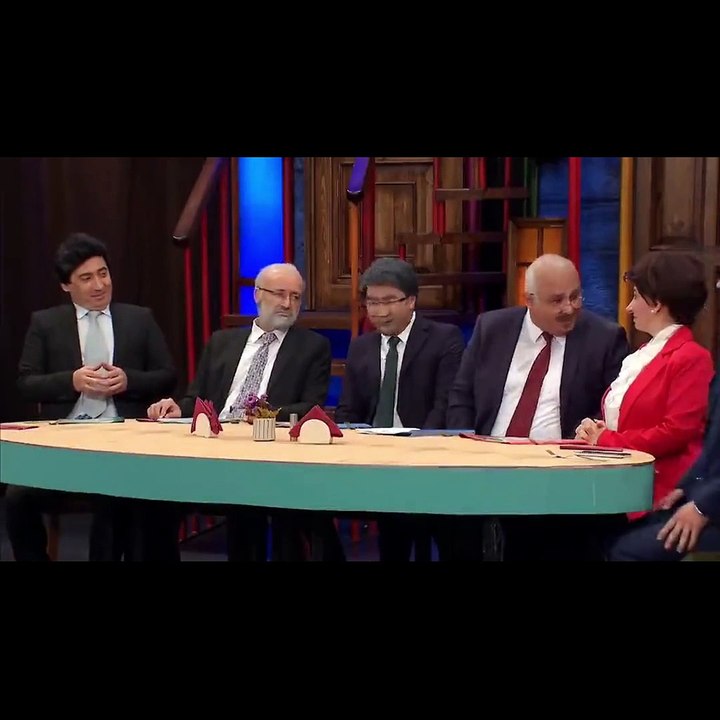 Güldür Güldür’den altılı masa skeci