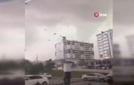 Ankara'da fırtına sebebiyle bir iş yerinin çatısı çöktü: 1 yaralı