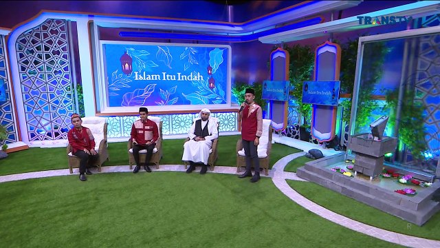 ISLAM ITU INDAH - 3894