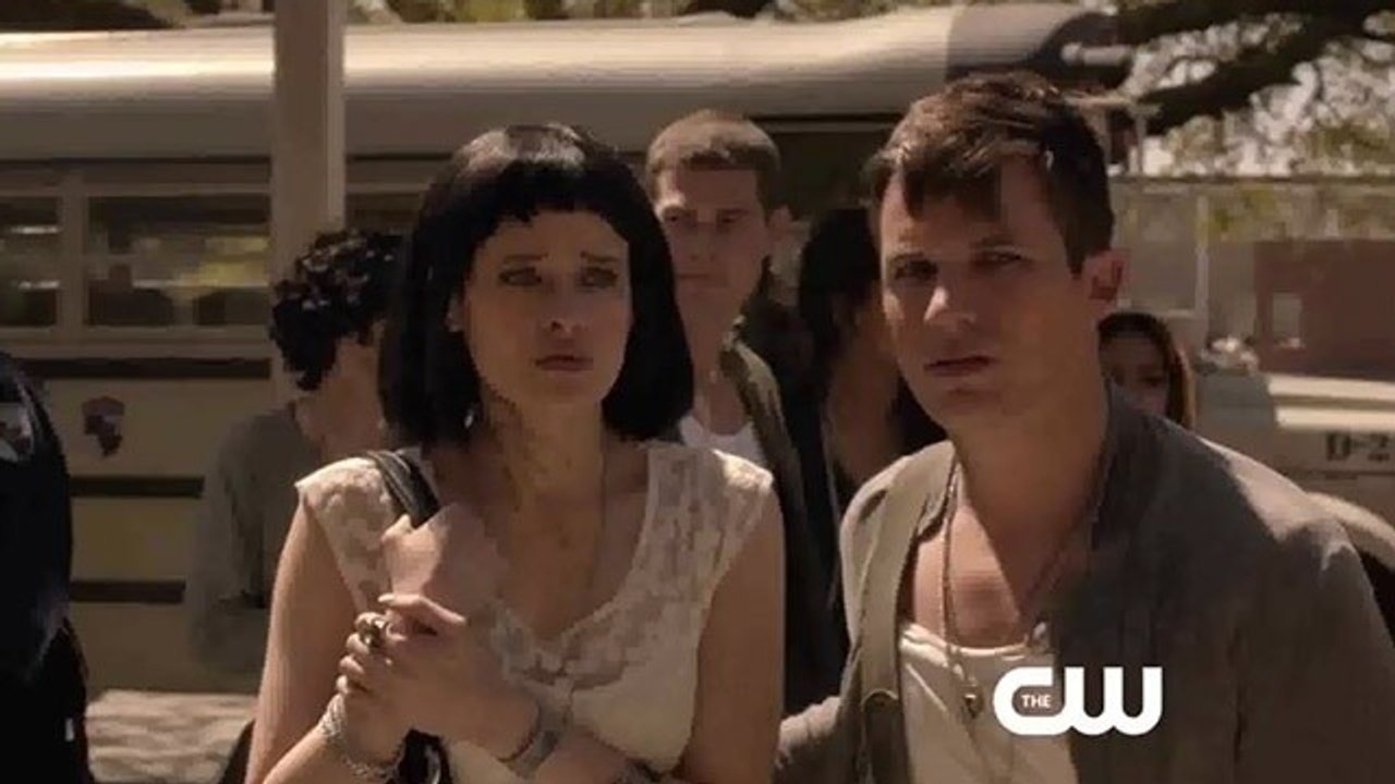 Star Crossed  - CW-Upfronts-Clip