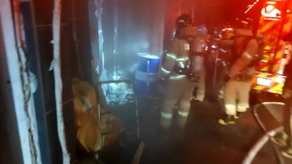 금천구 독산동 정밀화학공장서 불...공장 50㎡ 소실 / YTN