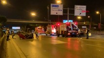 Kadıköy D-100 karayolunda 2 otomobil çarpıştı