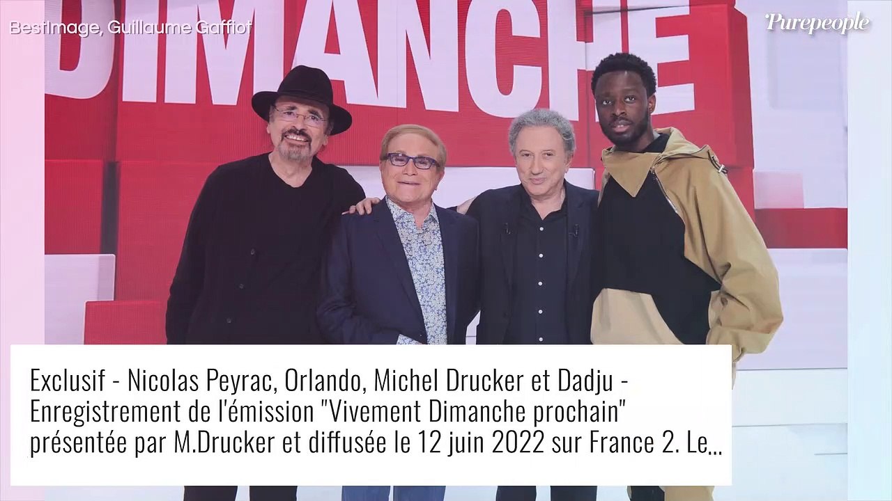 Dadju face à l'un des fils de Jacques Martin pour un bel hommage dans Vivement dimanche