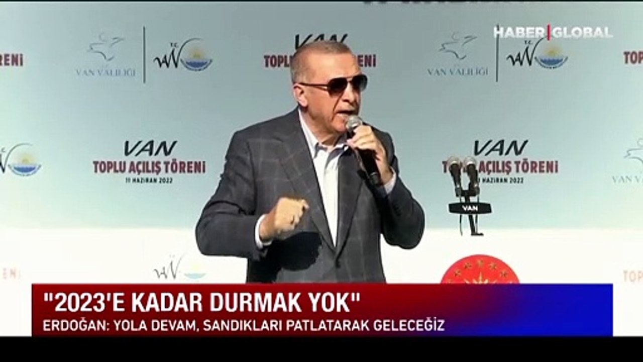 Küçük kız Cumhurbaşkanı Erdoğan'ı görünce ağladı
