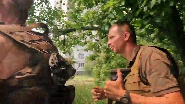 معارك طاحنة بين القوات الأوكرانية والروسية في ليسيتشانسك في شرق أوكرانيا