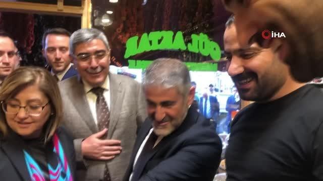 Bakan Nebati'den Fatma Şahin'e gülümseten isot sorusu