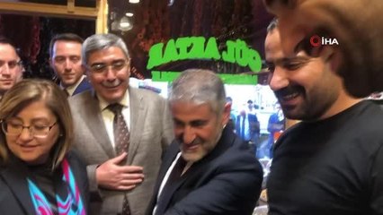 Bakan Nebati'den Fatma Şahin'e gülümseten isot sorusu