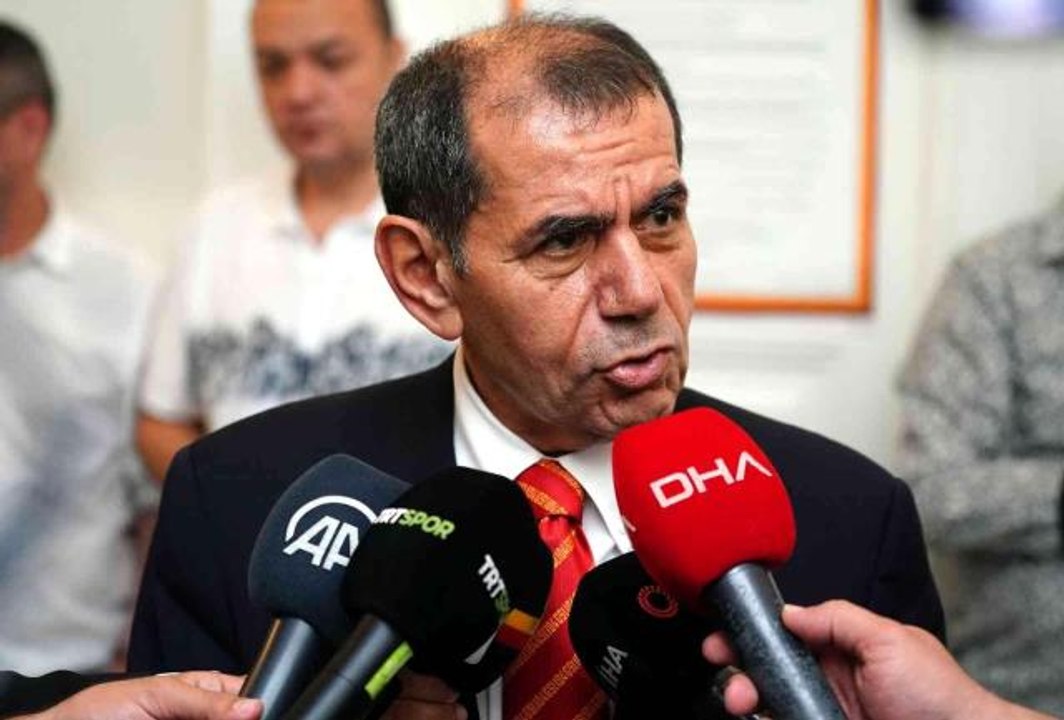 Dursun Özbek: "3 veya 4 tane nokta transferimiz var"