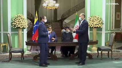 Maduro firma un acuerdo de cooperación de 20 años con Irán