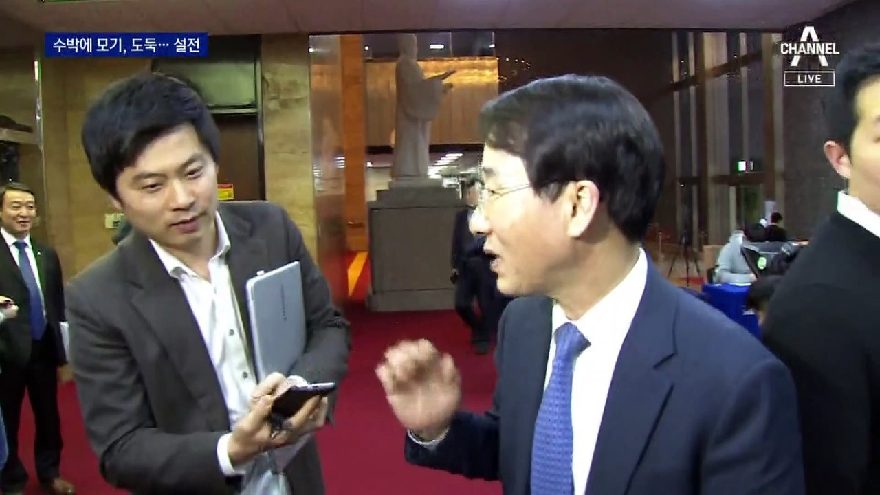 선 넘는 민주당 계파간 설전…결국 우상호, ‘수박 금지령’